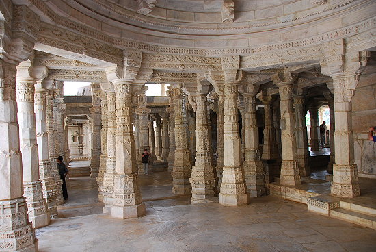 Adinatha-Tempel-Ranakpur